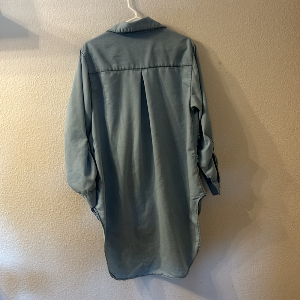 Thrill Jeans distressed denim button down size 1X - Picture 8 of 8